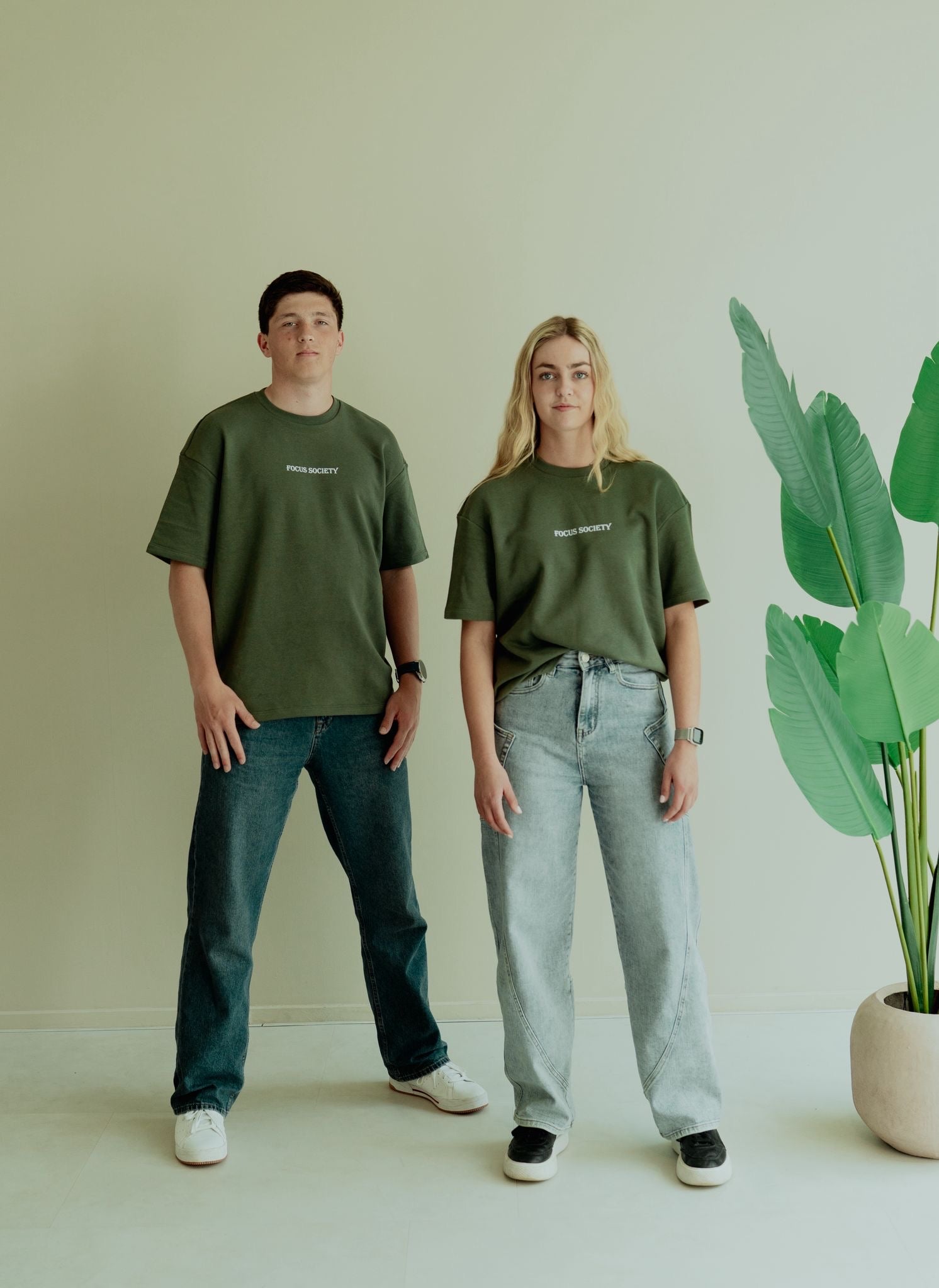 SOCIETY PREMIUM TEE KHAKI